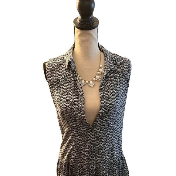 Cotton On Medium Sized Dress, Good condition, Perfect with Leggings - Picture 2 of 4